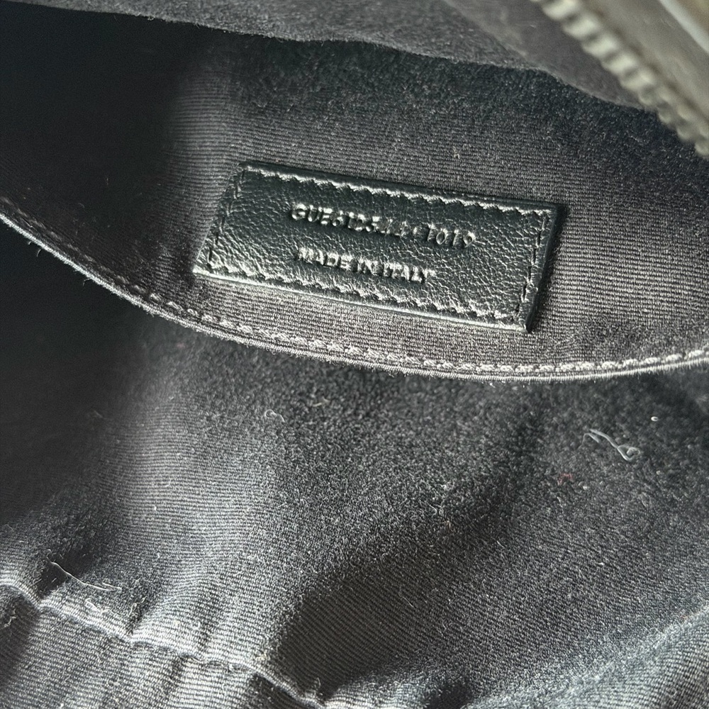 Yves Saint Laurent Lou Mattelassé Medium Camera Bag w/ Tassels - Picture 5 of 9